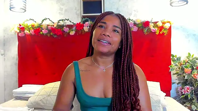 SilvannaFit online show from May 7, 12:20 pm
