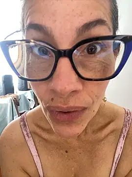 Goddess-Love- online show from May 1, 1:58 pm