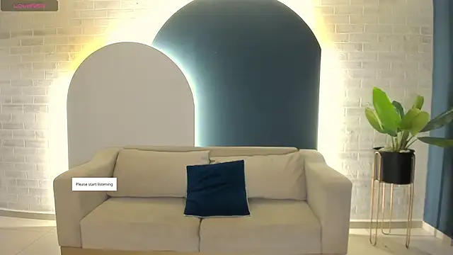 AlinaKravitz online show from May 21, 6:39 pm