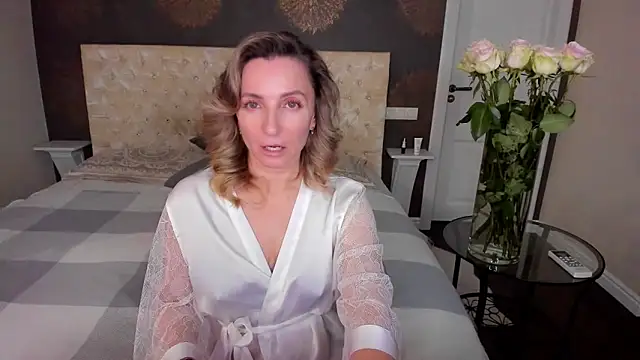 AllisonWilliams online show from October 29, 5:48 pm