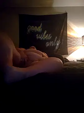 Yourfantasy1379 online show from May 20, 2:41 am