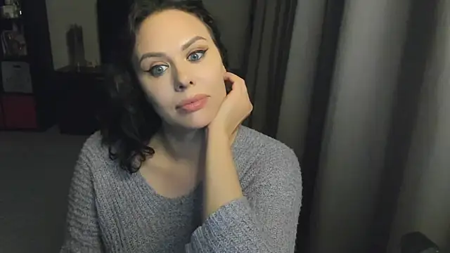 Snapshot of MollyCheiz chatting on September 23, 10:08 pm MollyCheiz online show from September 23, 10:08 pm