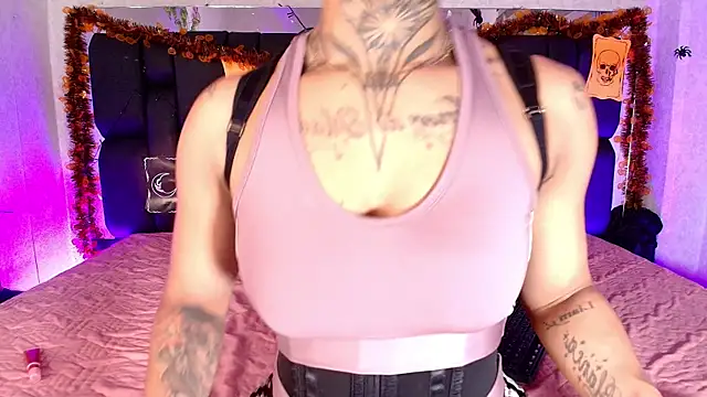 canela oss online show from October 20, 11:57 am