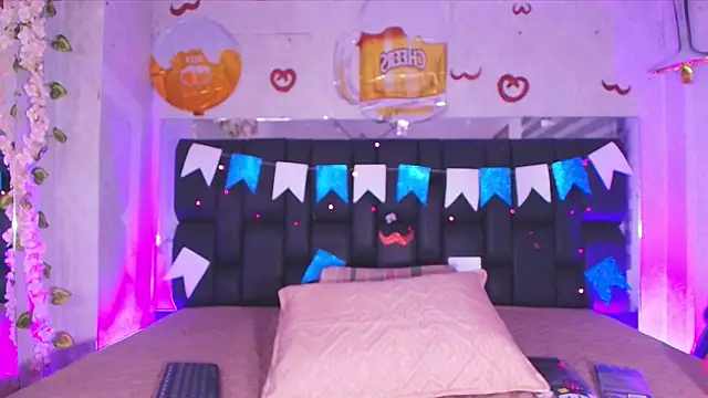 canela oss online show from September 24, 12:04 pm