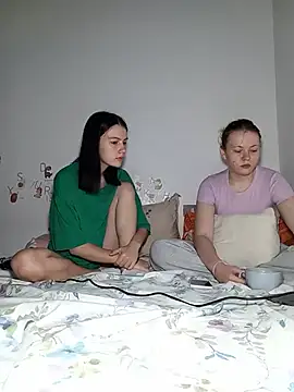 ella grays online show from May 22, 5:33 pm