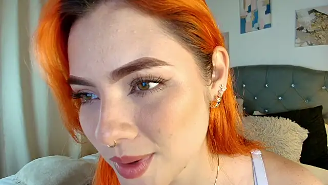 Miah hilton2 online show from May 21, 11:57 pm