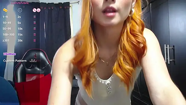 Snapshot of Miah_hilton2 chatting on September 20, 10:30 pm Miah hilton2 online show from September 20, 10:30 pm