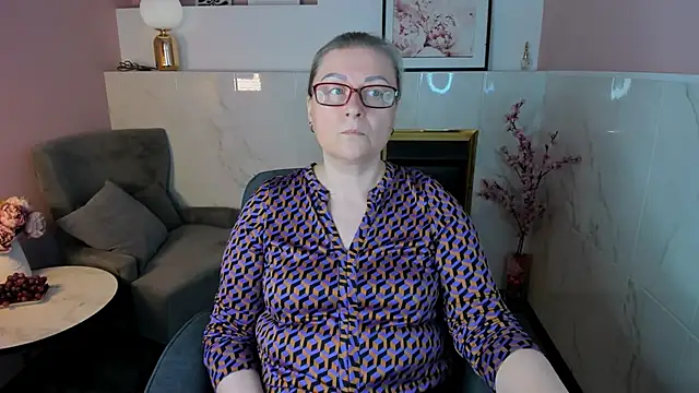 AlexandraKind online show from December 3, 2:19 pm