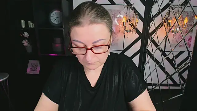 AlexandraKind online show from March 8, 2:04 am