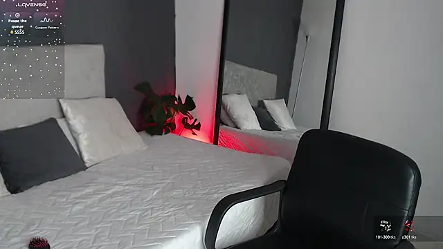 alinakiss online show from May 25, 8:24 am