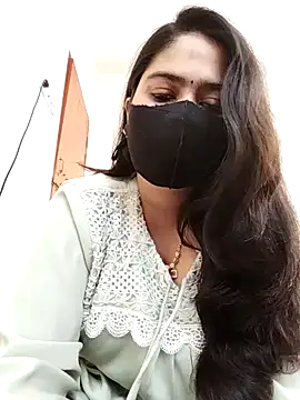 Magical Girl- online show from February 14, 6:37 am