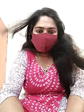 Magical Girl- online show from April 3, 4:43 am