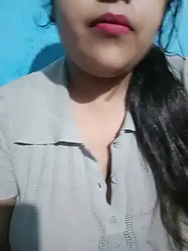 Love-Veronica online show from July 7, 6:21 pm