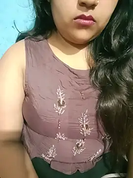 Love-Veronica online show from July 2, 1:28 pm