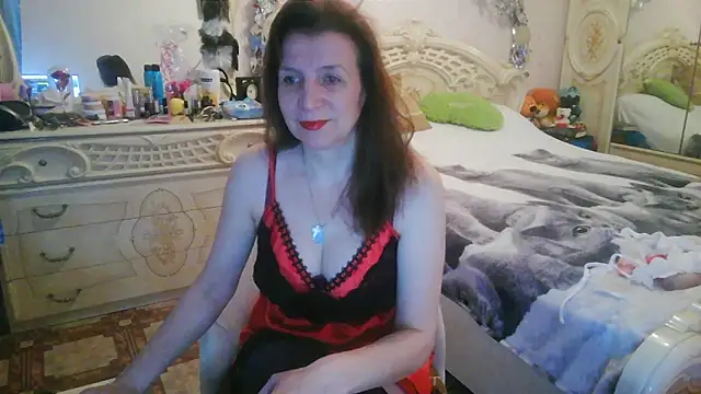 Debra Phoenix online show from May 16, 10:53 pm