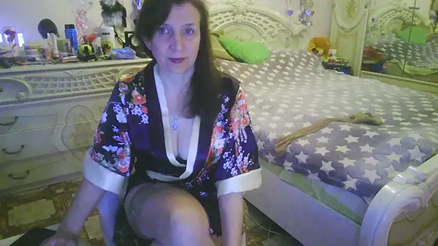 Debra Phoenix online show from May 24, 11:03 pm