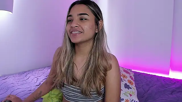 Annebull  online show from October 1, 3:06 pm