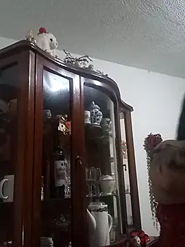 Naomy veracruz  online show from May 16, 10:36 am