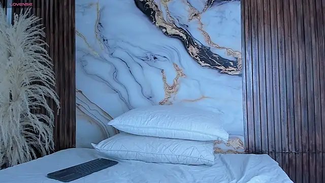 king lovely hornyy online show from May 27, 6:38 pm