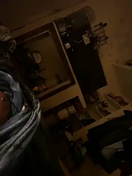 aprivatecouple online show from March 28, 8:30 pm