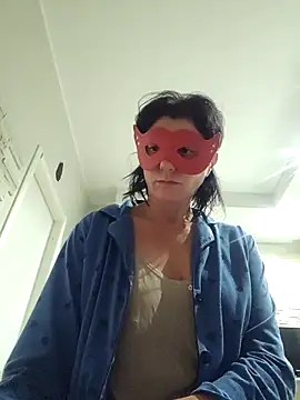 Vagabondainnamorata online show from December 14, 3:34 am