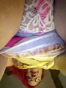 Scarlett45  online show from May 15, 11:29 pm