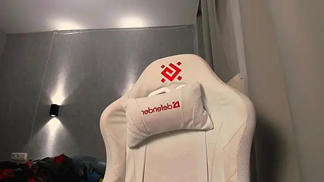 Kleo Godde online show from October 30, 11:50 pm