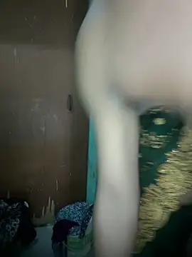 Suhani512 online show from April 3, 4:54 am