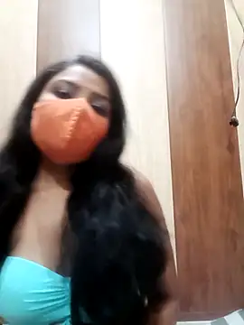 Chahat Pandey online show from February 4, 5:27 pm