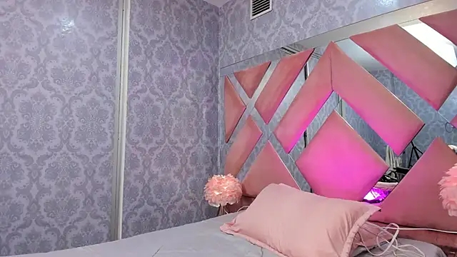 pola adams  online show from October 17, 2:15 am