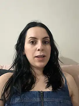Morguisssz online show from May 27, 3:14 am