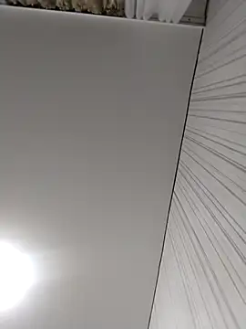 Lorrain Dorrie online show from December 3, 6:27 am