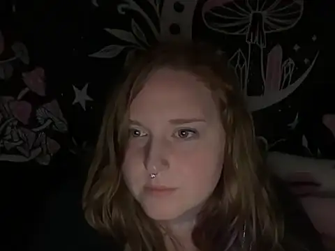 thickgingergoddess online show from September 29, 5:45 am