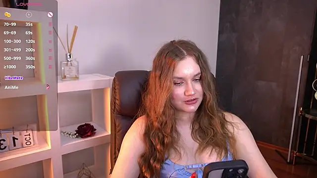 FoxyyKate online show from October 13, 9:28 pm