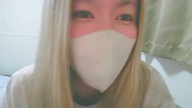 Remi official online show from May 17, 9:41 am