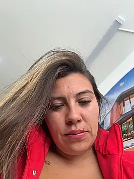 LIZ-06  online show from May 4, 2:10 pm