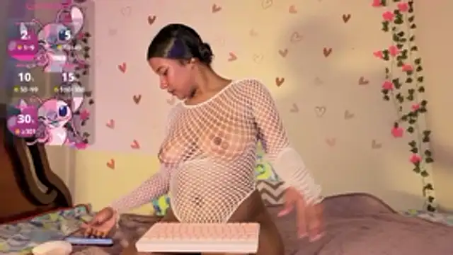 emmamillher online show from April 9, 11:21 pm