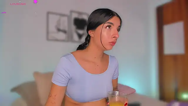 777AylinZ online show from May 10, 1:29 am