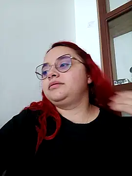 CURVY-HORNY online show from March 6, 7:31 pm