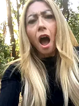 harleyejoker1 online show from October 24, 9:16 am