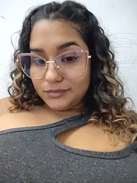 BrendaGirs online show from May 20, 3:47 am