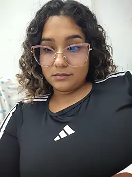 BrendaGirs online show from May 15, 3:32 am