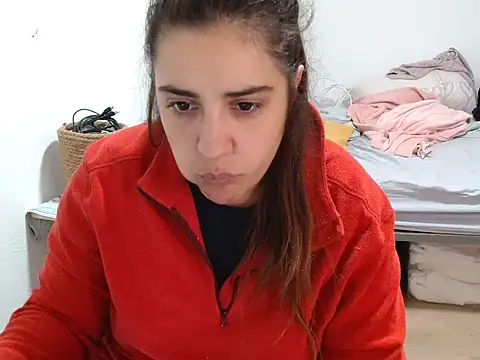 Ursumi1 online show from April 4, 10:47 am