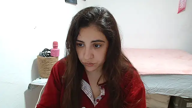 Ursumi1 online show from April 2, 9:23 pm