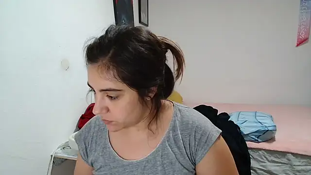 Ursumi1 online show from April 5, 6:07 pm