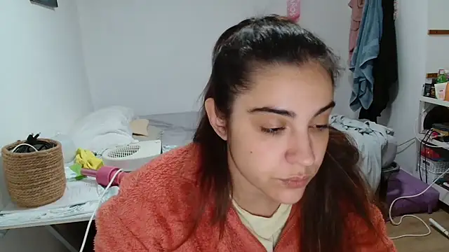 Ursumi1 online show from April 9, 12:21 pm