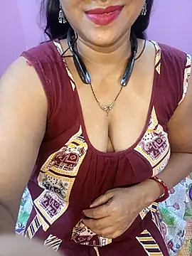 Sexy Mona Bhabhi online show from September 23, 7:01 pm