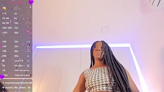 MayaaCardenas online show from September 12, 1:18 pm