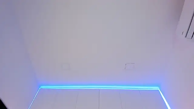 MayaaCardenas online show from September 13, 1:19 pm
