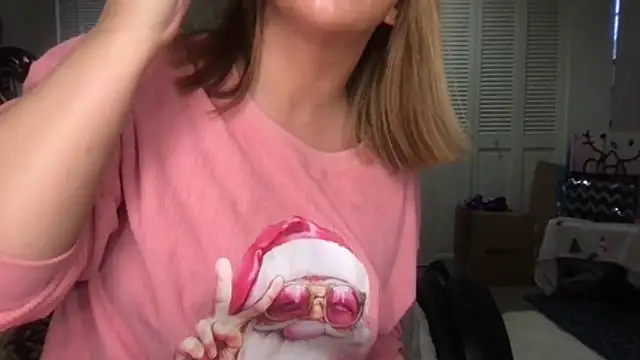 megansweetfromthevalley online show from December 13, 9:32 pm